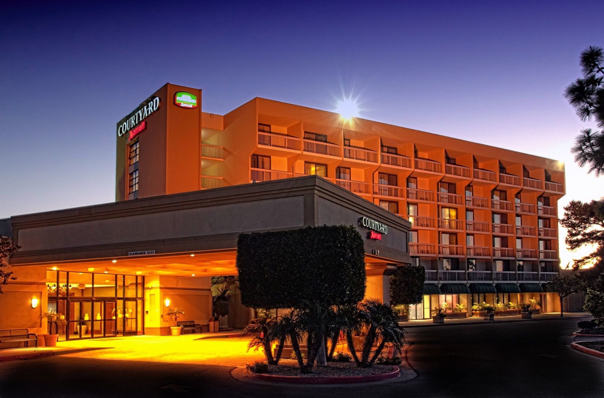 Hotel Courtyard By Marriott Oxnard/Ventura Extérieur photo