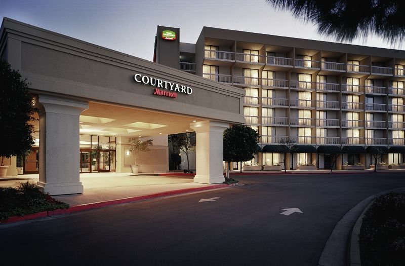 Hotel Courtyard By Marriott Oxnard/Ventura Extérieur photo