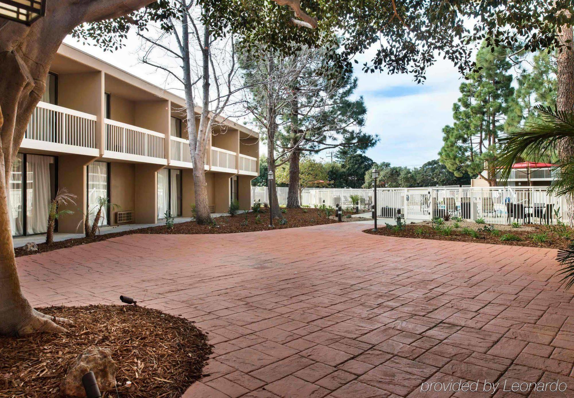Hotel Courtyard By Marriott Oxnard/Ventura Extérieur photo