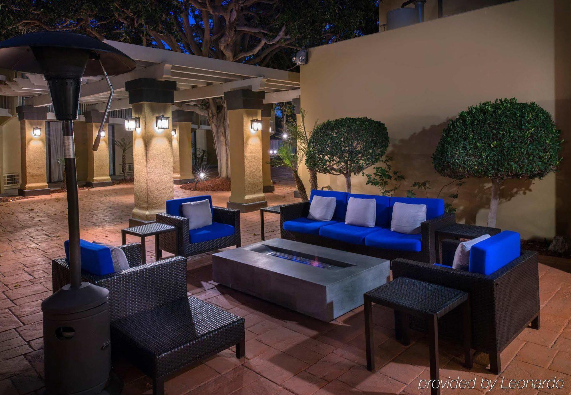 Hotel Courtyard By Marriott Oxnard/Ventura Extérieur photo