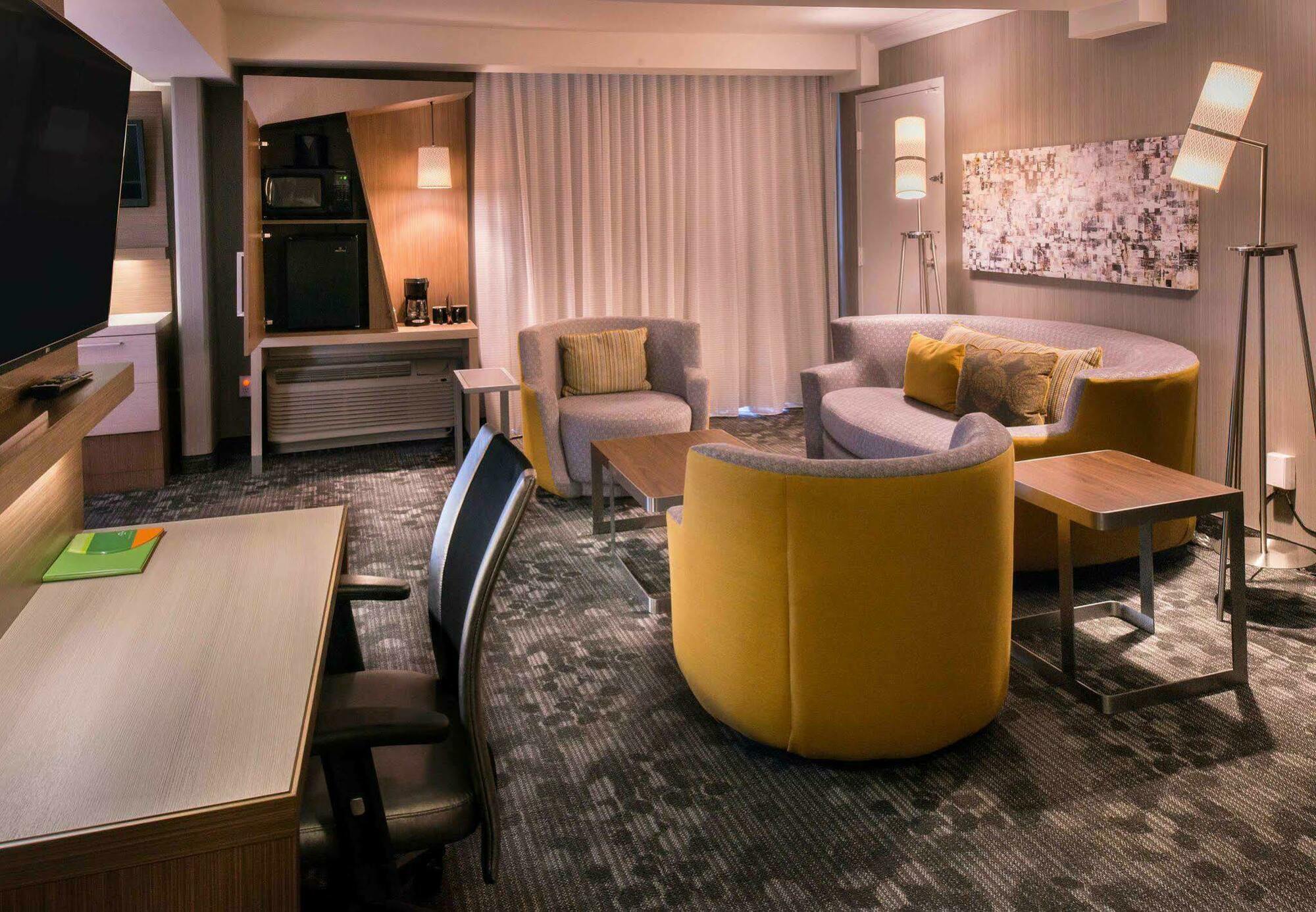 Hotel Courtyard By Marriott Oxnard/Ventura Extérieur photo