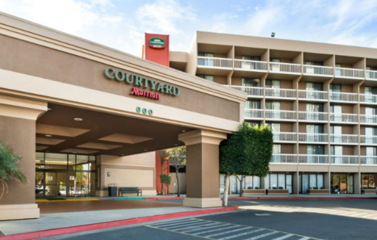 Hotel Courtyard By Marriott Oxnard/Ventura Extérieur photo